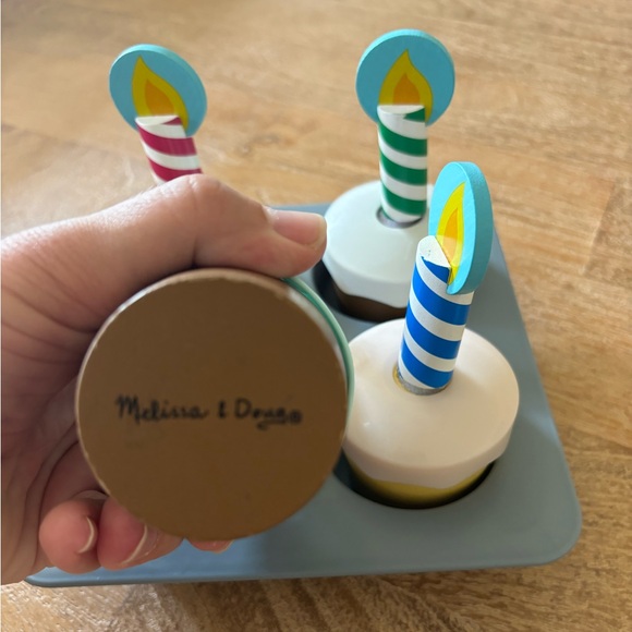 Melissa and Doug Bake and Decorate Wooden Cupcake Set - Picture 5 of 7